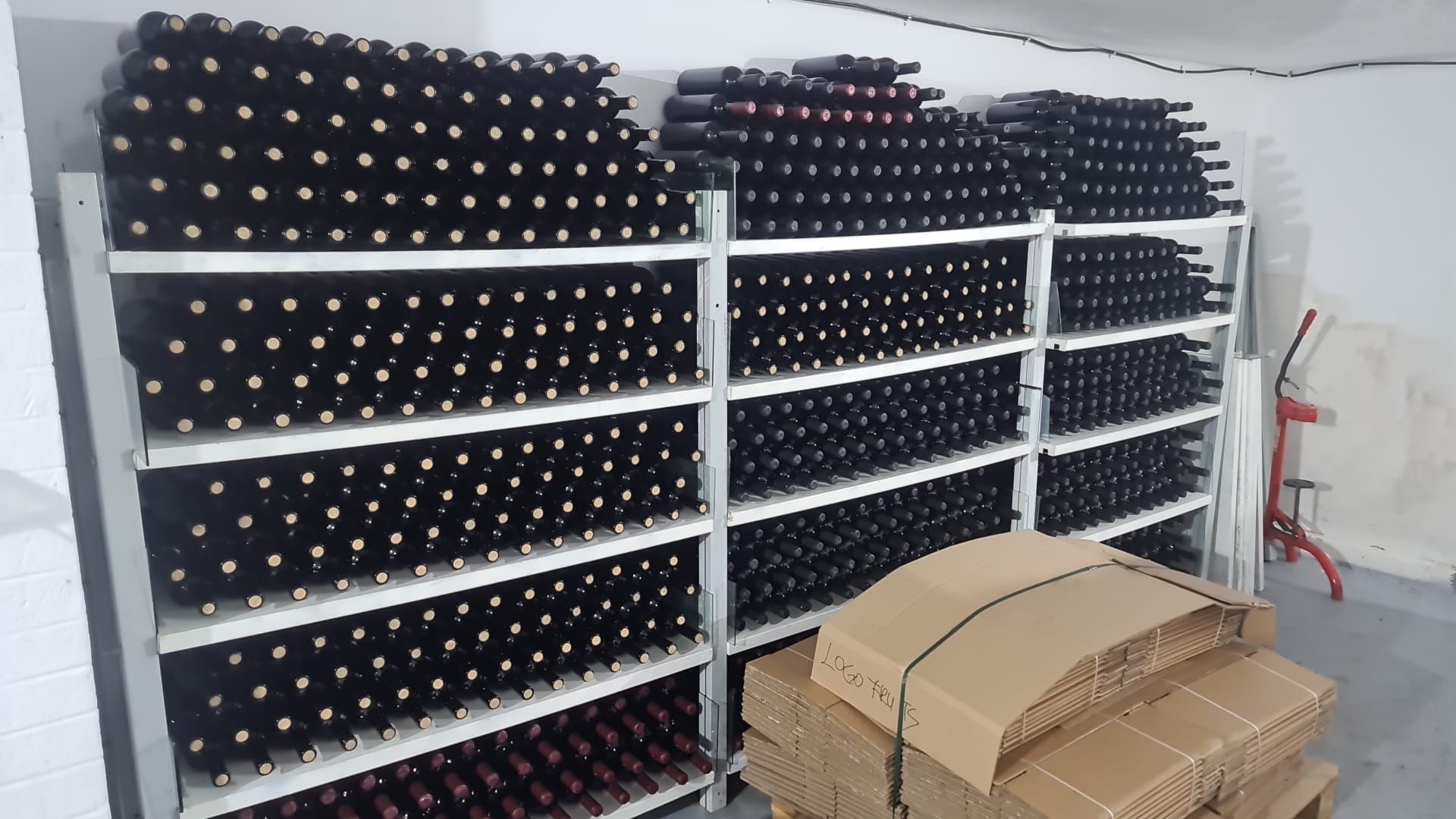 Imbuteliere si Etichetare Licoarea Namaestiului